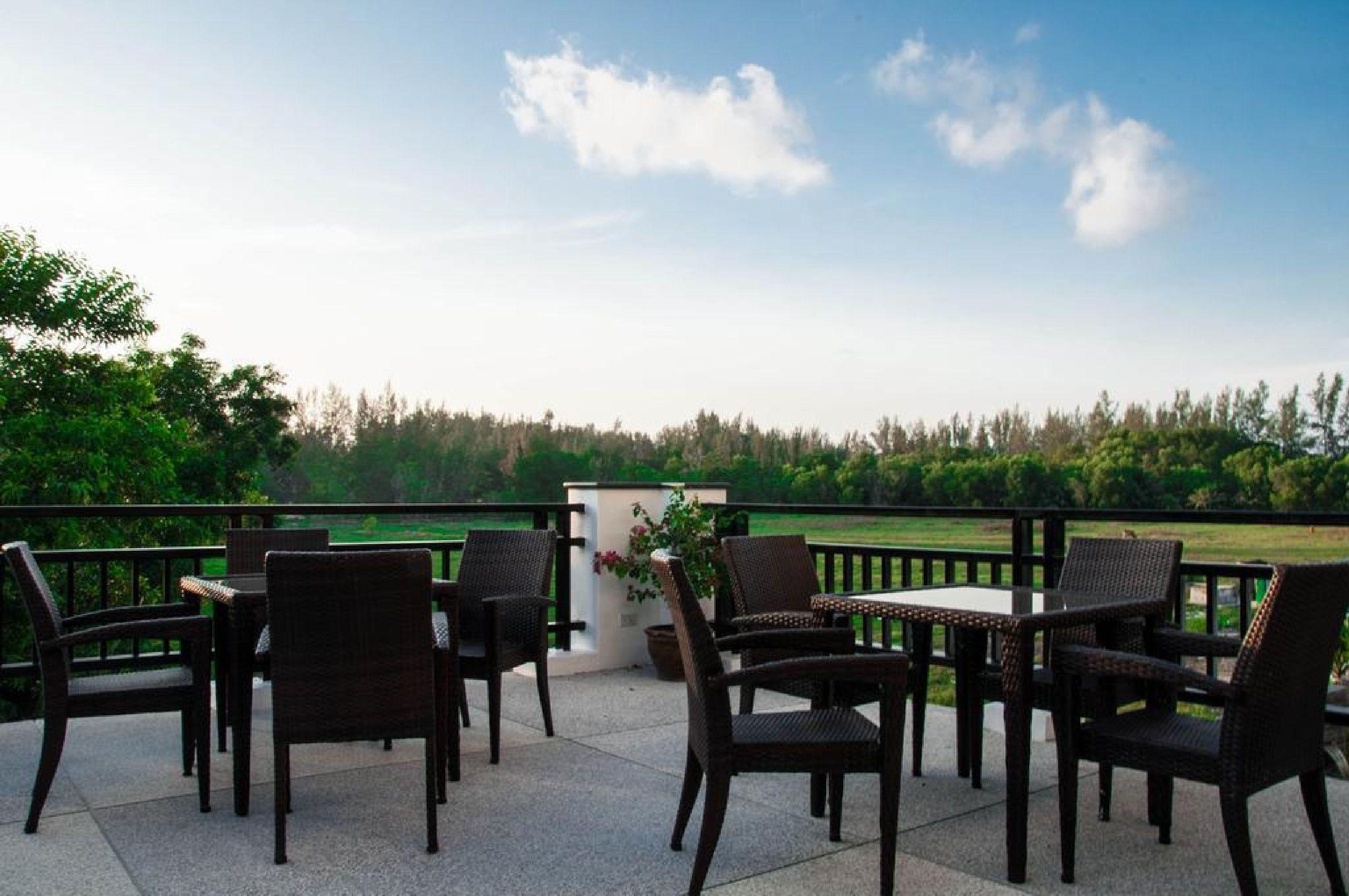 Amin Resort Phuket Екстериор снимка